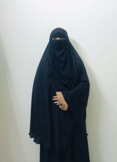 Ayesha Aziz.jpg
